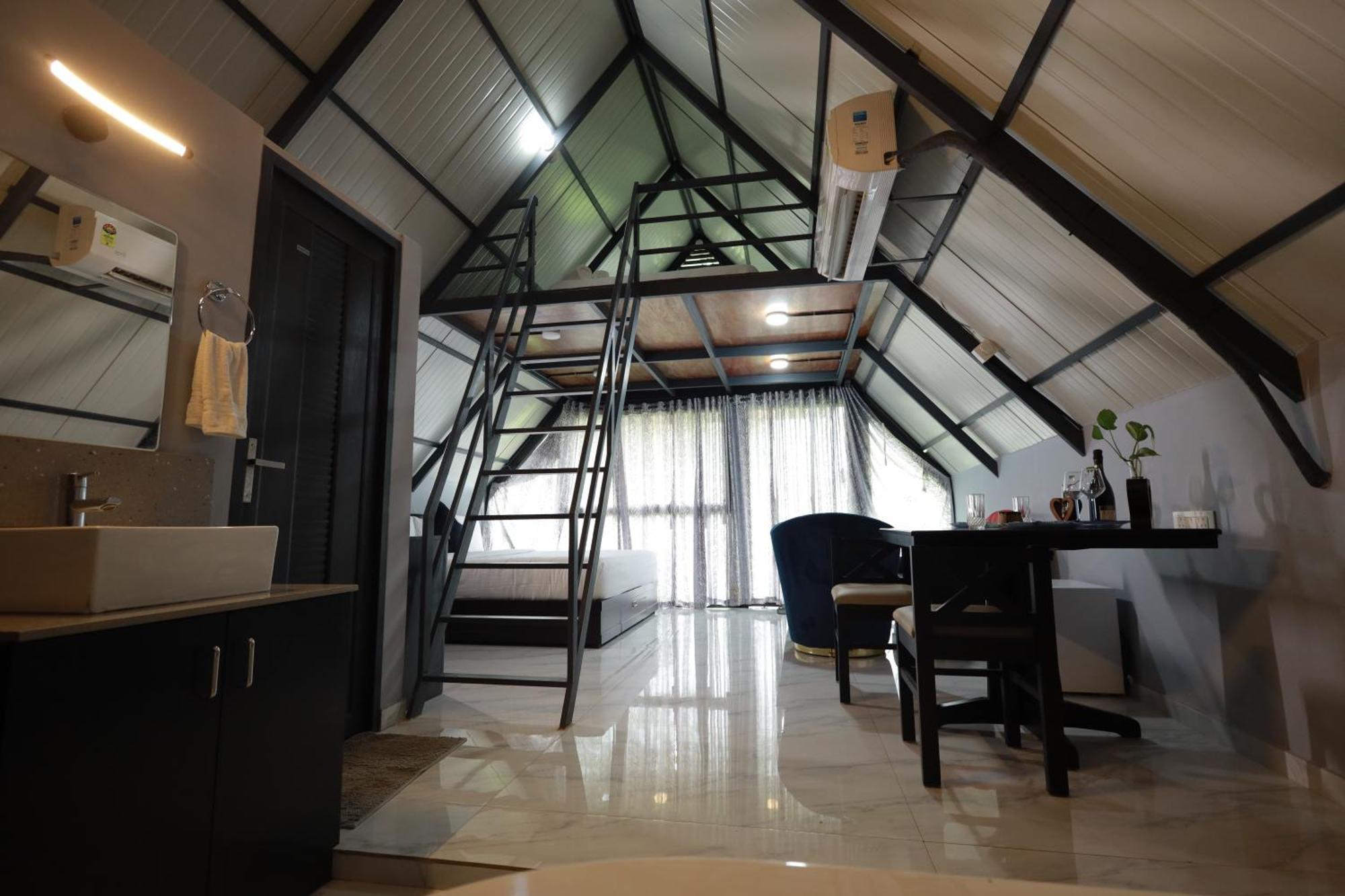 Holistic Stay Eco-Resort & Ayurvedic Retreat Paithalmala Esterno foto