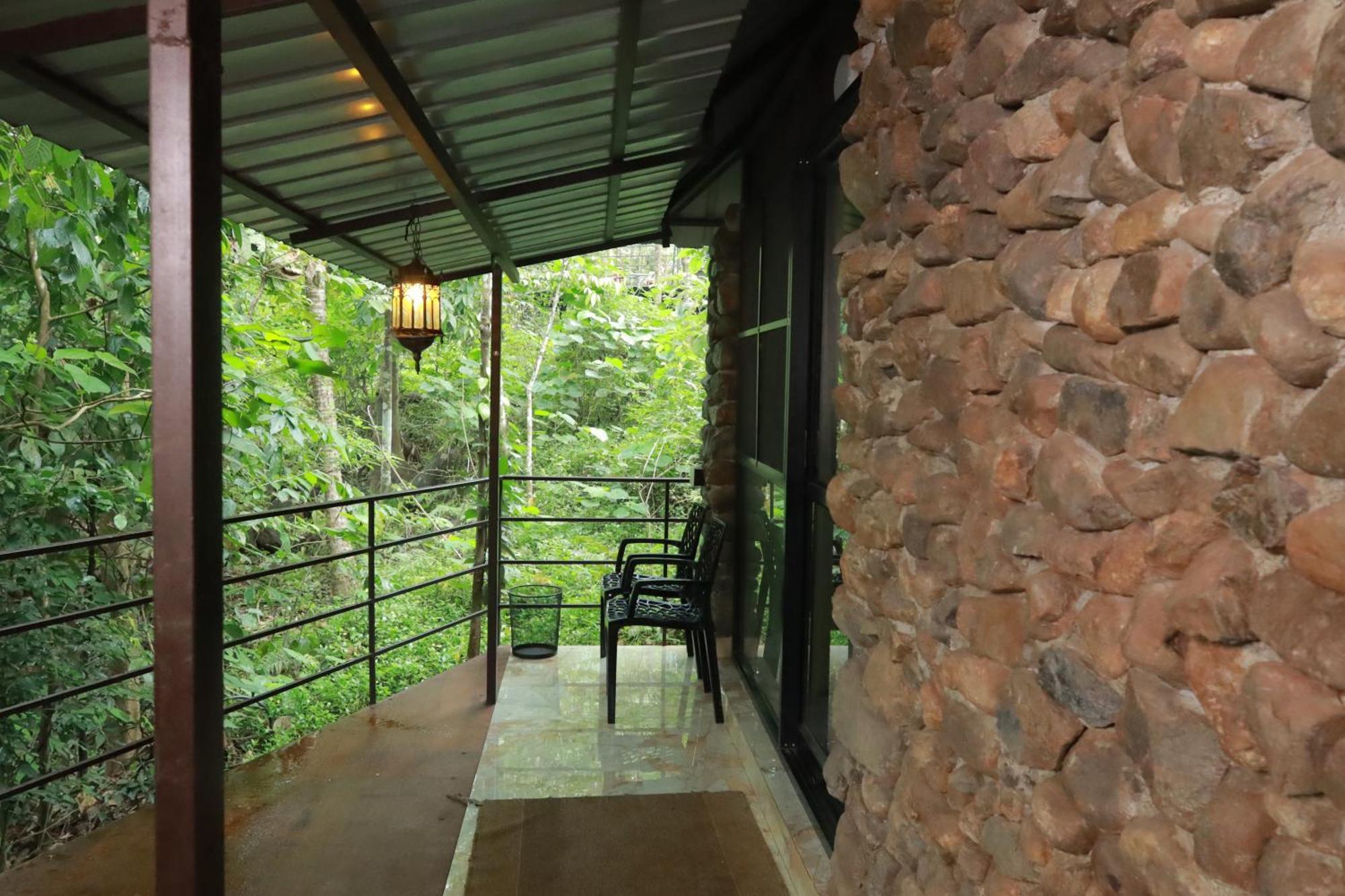 Holistic Stay Eco-Resort & Ayurvedic Retreat Paithalmala Esterno foto