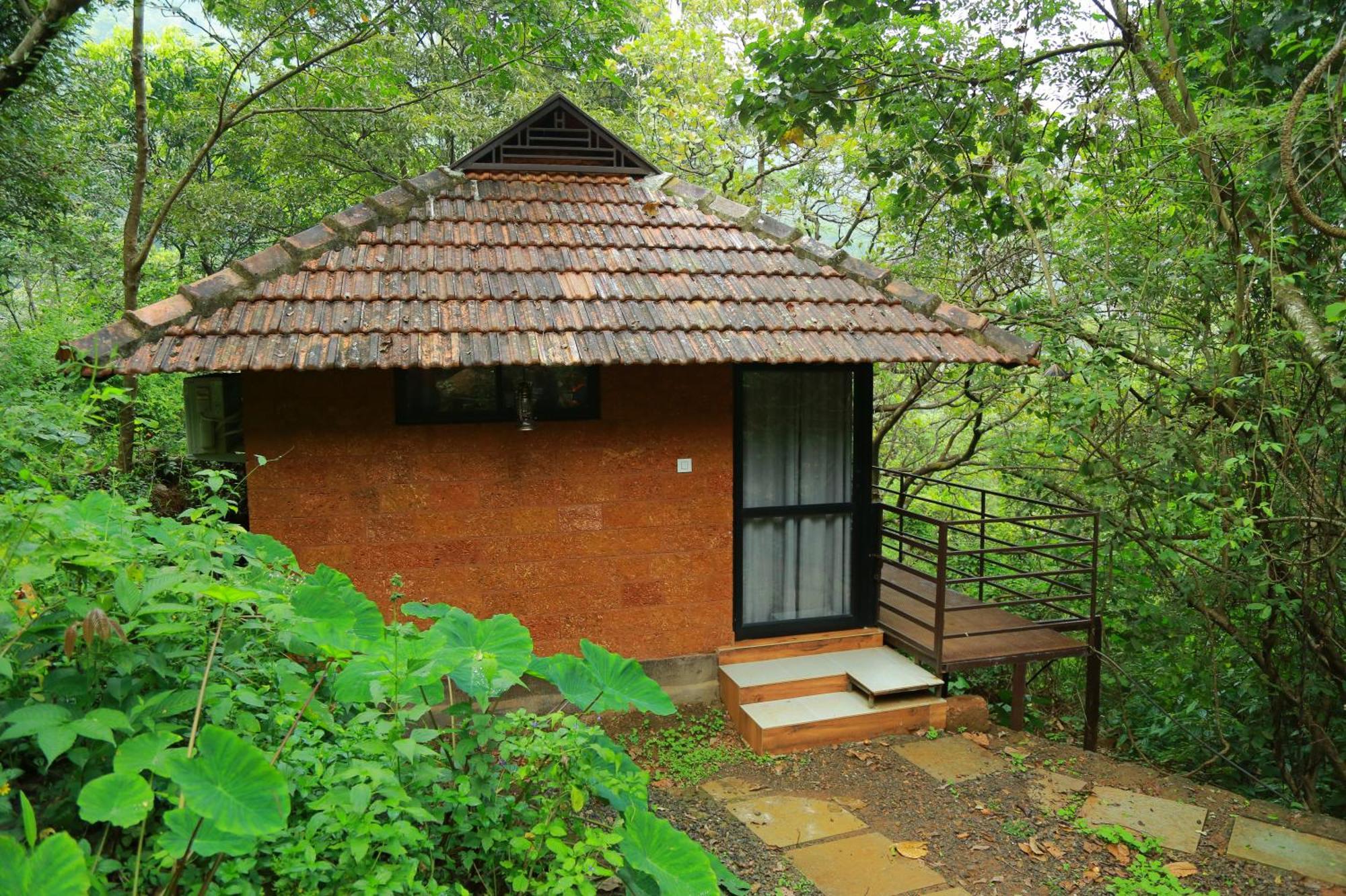 Holistic Stay Eco-Resort & Ayurvedic Retreat Paithalmala Esterno foto
