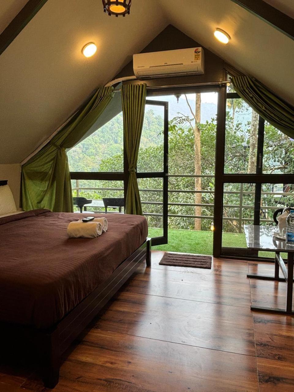 Holistic Stay Eco-Resort & Ayurvedic Retreat Paithalmala Esterno foto